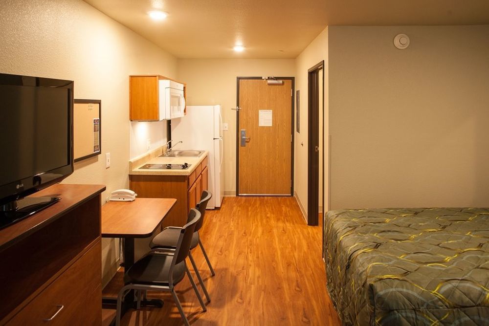 Woodspring Suites محطة كوليج الغرفة الصورة